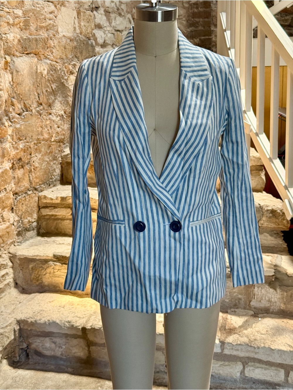 ICONS Striped Blue & White Double-Breasted Women's Blazer NWT